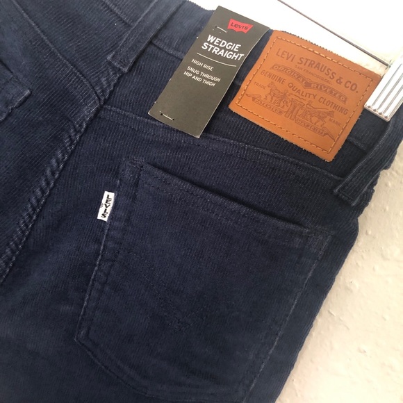 levi's wedgie fit corduroy